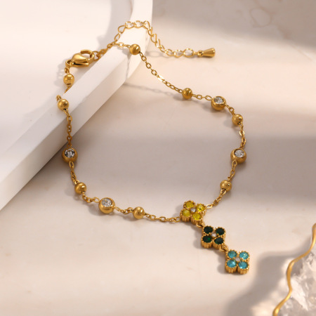 Bracelet de cheville élégant en acier inoxydable imperméable couleur or avec motif floral et zircon 2