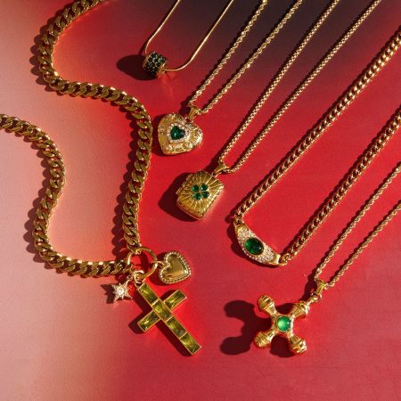 Colliers pendentifs rétro en forme de cœur, croix et trèfle, en acier inoxydable étanche, couleur or et zircon, pour femmes 2