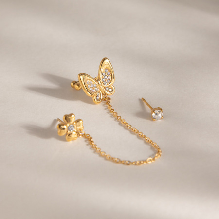 Boucles d'oreilles papillon à pompon doux en acier inoxydable étanche couleur or avec zircon pour femmes 2
