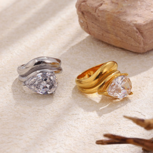 Bagues Pour Femmes En Acier Inoxydable Doré, Élégantes Et Imperméables, Ornées De Pierres Précieuses, Collection Luxueuse Series Elegant Droplet. h5 Image3