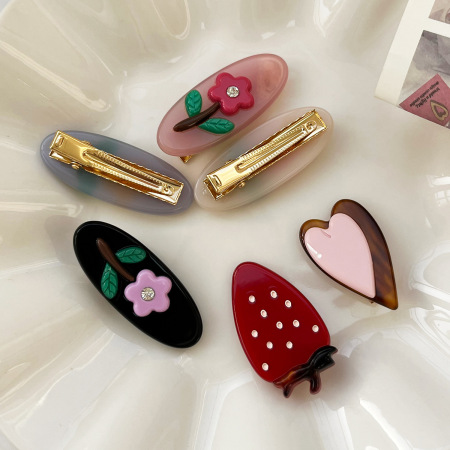 Pinces à cheveux pour femmes, collection Simple, motif fleurs, cœurs et fruits, acétate de couleurs assorties et strass. 2