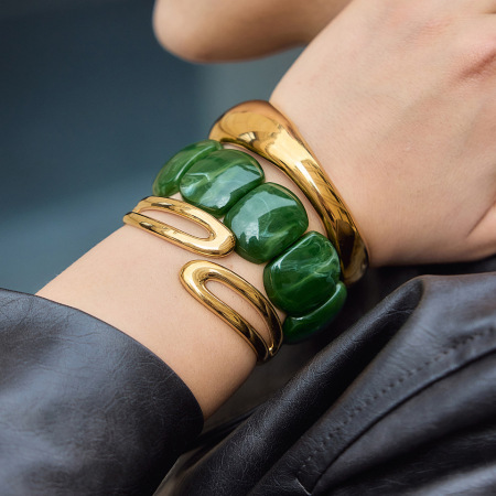 Bracelets pour femmes en acier inoxydable imperméable de forme irrégulière rétro, couleur or