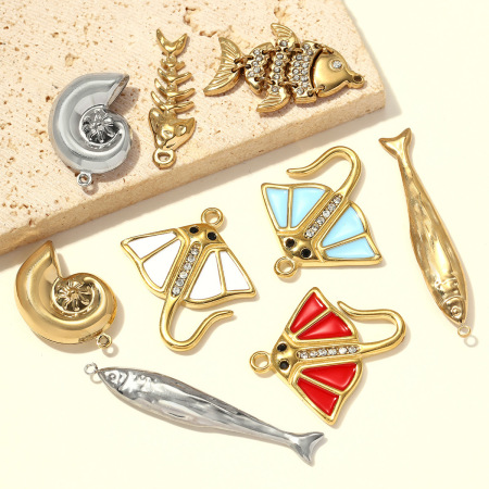 Pendentifs pour femmes, style océanique, en acier inoxydable étanche, couleur or, collection Simple Series DIY 2