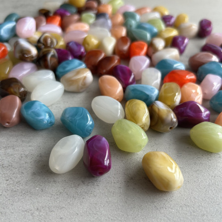 1 perle acrylique dégradée pour bijoux (21*15,5 mm)