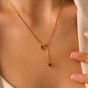 Colliers Pendentifs Pour Femmes Simple Series Daily Heart En Acier Inoxydable Étanche Couleur Or h5 Image4