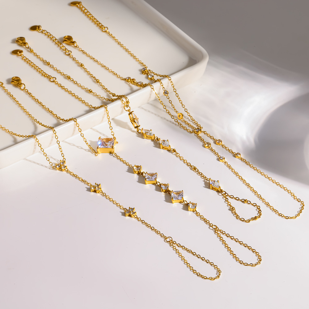 Chaîne De Main Luxueuse Pour Femme, En Acier Inoxydable Étanche, Couleur Or, Ornée De Strass. Image2