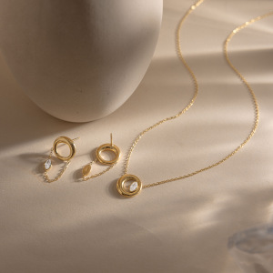 Ensembles De Colliers Pour Femmes Avec Pompon Simple, Cercle, Acier Inoxydable, Imperméable, Couleur Or Et Zircon. h5 Image3
