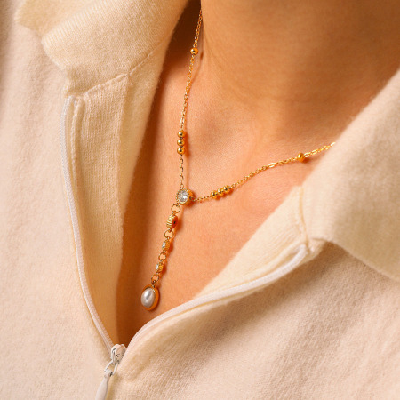 Collier pendentif femme Simple Series Daily Chain en acier inoxydable étanche couleur or avec zircon 2