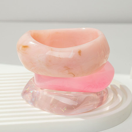 Bracelets pour femmes en résine à dégradé de couleurs et de forme irrégulière
