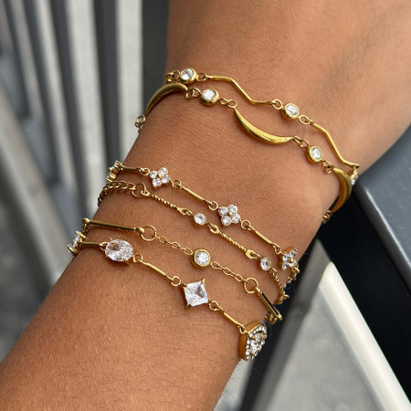 Bracelet élégant en acier inoxydable doré avec zircon et lune, pour femme. 2