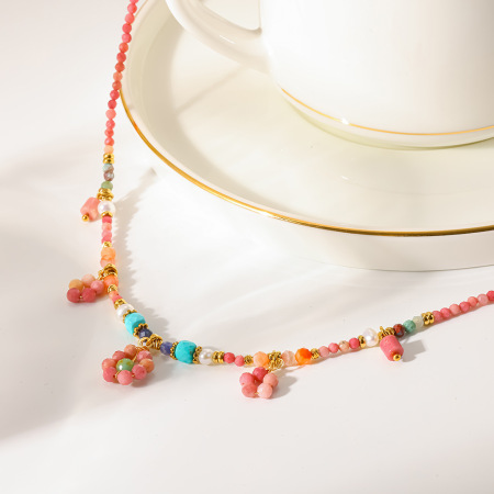 Colliers de perles pour femmes, collection classique rétro, motif floral, pierres naturelles, couleur or 2