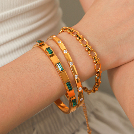 Bracelet jonc simple pour femme, de forme rectangulaire et elliptique, en acier inoxydable imperméable, couleur or, orné de zircon.