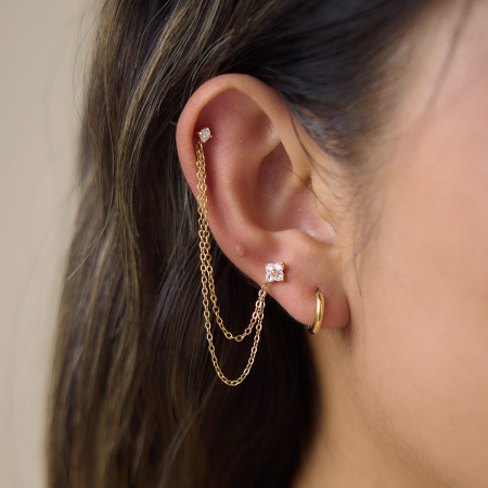 Boucles d'oreilles puces élégantes pour femmes, en acier inoxydable imperméable, couleur or, avec pompon et zircon, ornées de fleurs.