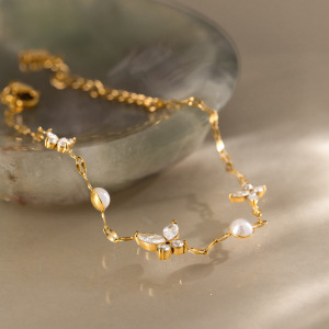 Bracelet Chaîne Femme En Acier Inoxydable Doré Avec Zircon Et Motif Papillon Doux, Collection Romantique h5 Image4