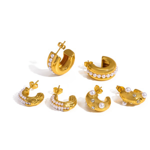 Boucles D'Oreilles Puces Élégantes En Acier Inoxydable Doré, Imperméables, En Forme De C, Ornées De Strass Et De Perles Artificielles. h5 Image4
