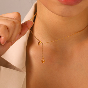 Colliers Pendentifs Pour Femmes Simple Series Daily Heart En Acier Inoxydable Étanche Couleur Or h5 Image5