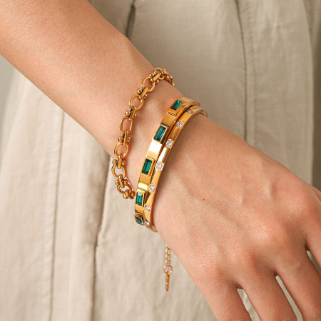 Bracelet jonc simple pour femme, de forme rectangulaire et elliptique, en acier inoxydable imperméable, couleur or, orné de zircon. 2