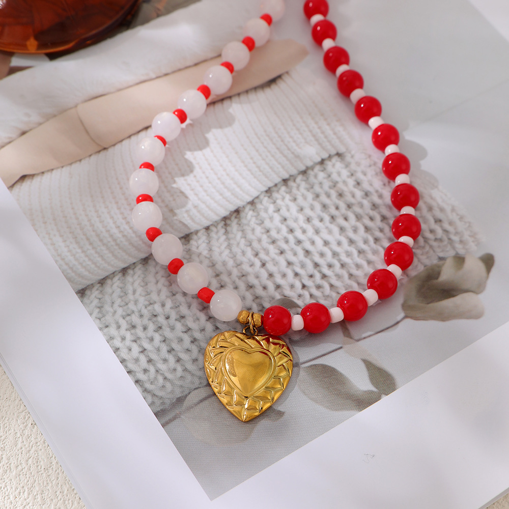 Colliers De Perles En Résine Pour Femmes Avec Perles En Forme De Cœur Image3