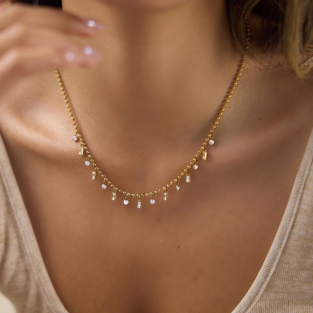 Colliers Pendentifs Pour Femmes, Simples, Rectangulaires, En Acier Inoxydable, Étanches, Couleur Or, Avec Zircon. Image3