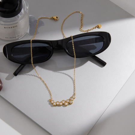 Colliers pendentifs pour femmes en acier inoxydable, couleur or, avec zircon et forme un cercle simple