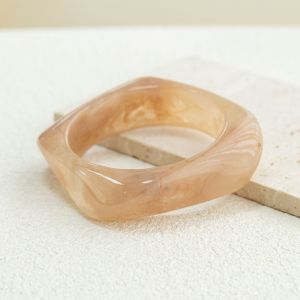 Bracelets Pour Femmes En Résine À Dégradé De Couleurs Et De Forme Irrégulière h5