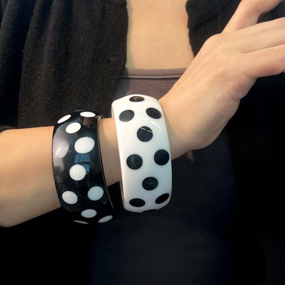 Bracelets Pour Femmes En Résine À Pois Rétro Et Étoiles De La Série Simple Image3
