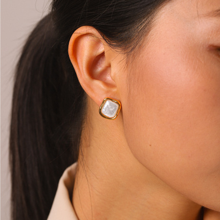 Boucles d'oreilles puces pour femmes, style rectangulaire, en acier inoxydable, couleur or, imperméables, avec perles, collection Simple Series Daily 2