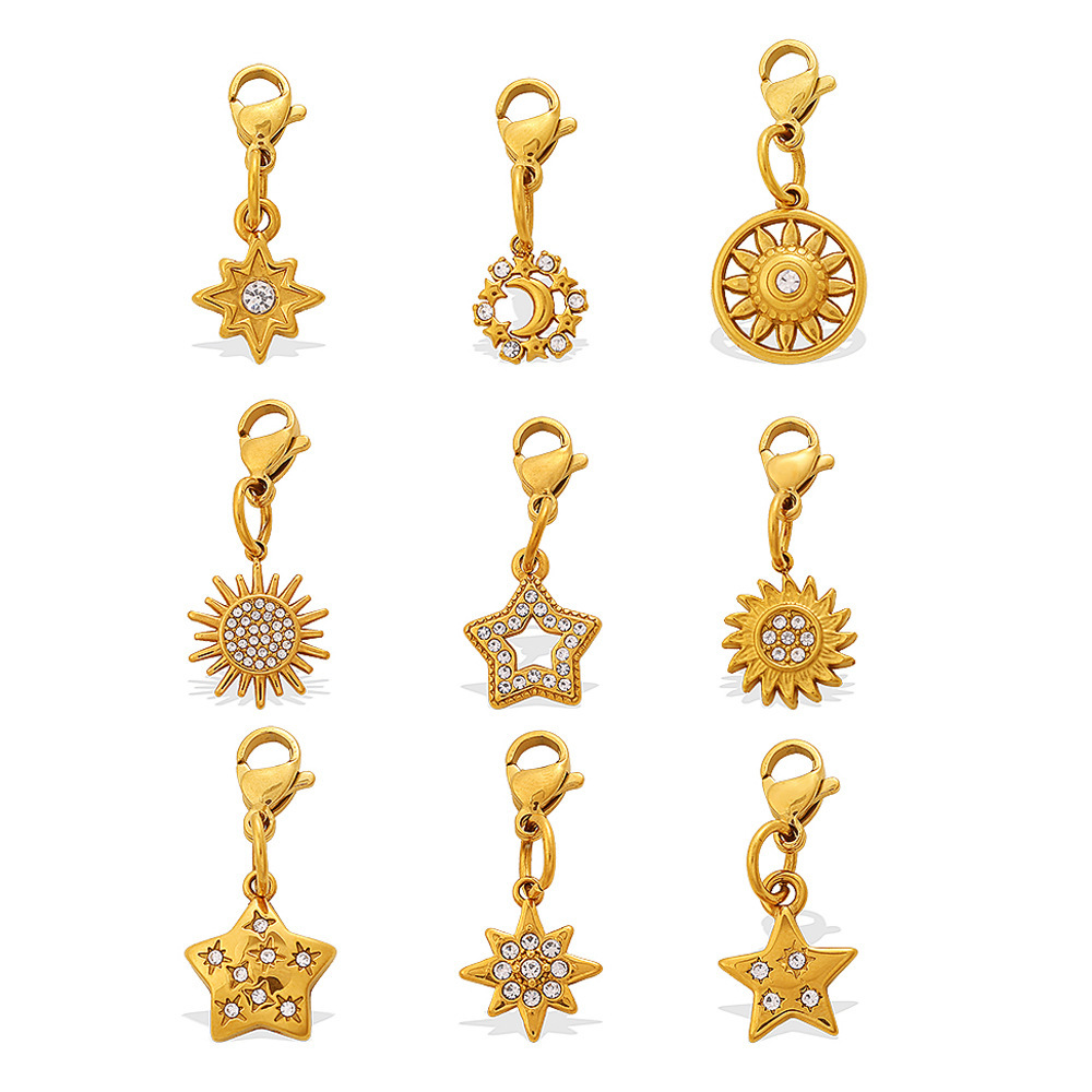 Pendentif Unisexe De Luxe Pour Un Usage Quotidien : Soleil, Étoile Et Lune, En Acier Inoxydable Étanche, Couleur Or Et Strass. Image5