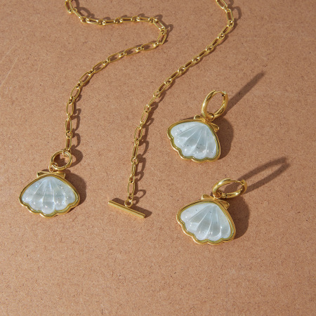 Colliers pendentifs pour femmes, collection romantique Sweet Shell, en acier inoxydable étanche, couleur or