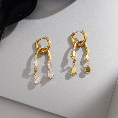 Boucles d'oreilles pendantes pour femme, en acier inoxydable imperméable, couleur or, avec pompon simple et zircon.