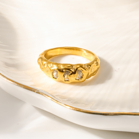 Bagues luxueuses rétro de forme irrégulière et géométrique en acier inoxydable étanche couleur or avec zircon