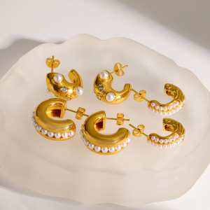 Boucles D'Oreilles Puces Élégantes En Acier Inoxydable Doré, Imperméables, En Forme De C, Ornées De Strass Et De Perles Artificielles. h5 Image3
