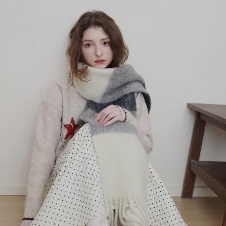 Écharpes d'hiver en laine et polyester mélangées, à pompons quotidiens, de couleur assortie, de la série Simple 2