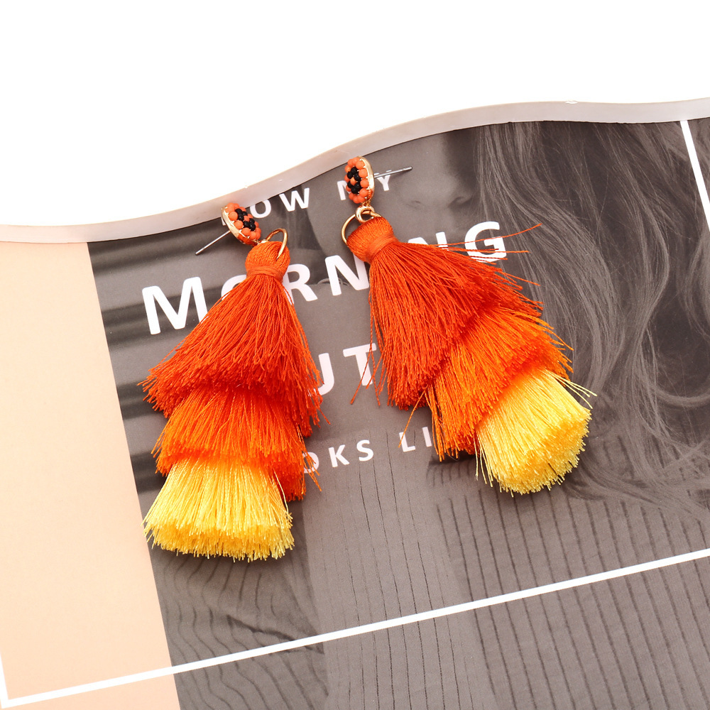 Boucles D'Oreilles Pendantes Pour Femmes, Collection Ethnique, Avec Pompons Et Fils. Image4