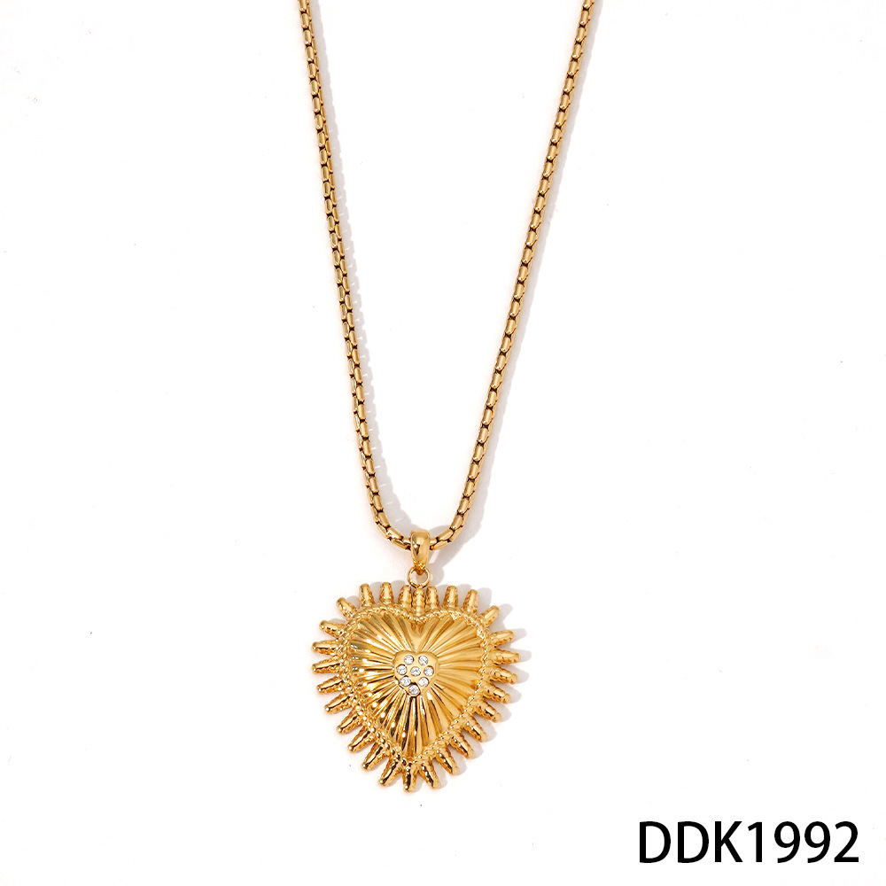 Colliers Pendentifs Rétro En Forme De Cœur, En Acier Inoxydable, Couleur Or, Avec Strass, Pour Femmes 