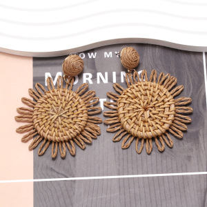 Boucles D'Oreilles Pendantes En Raphia Sweet Flower Pour Femme, Collection Romantique h5 Image4