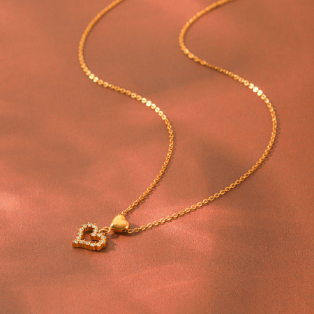 Colliers pendentifs pour femmes en forme de cœur, en acier inoxydable étanche, couleur or et zircon.
