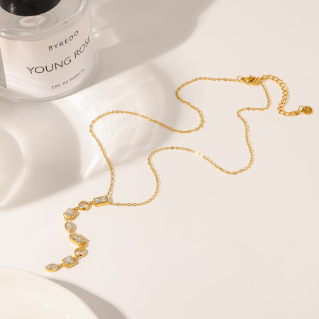 Colliers pendentifs pour femmes, collection Simple, forme géométrique élégante, acier inoxydable, couleur or, zircon, étanches