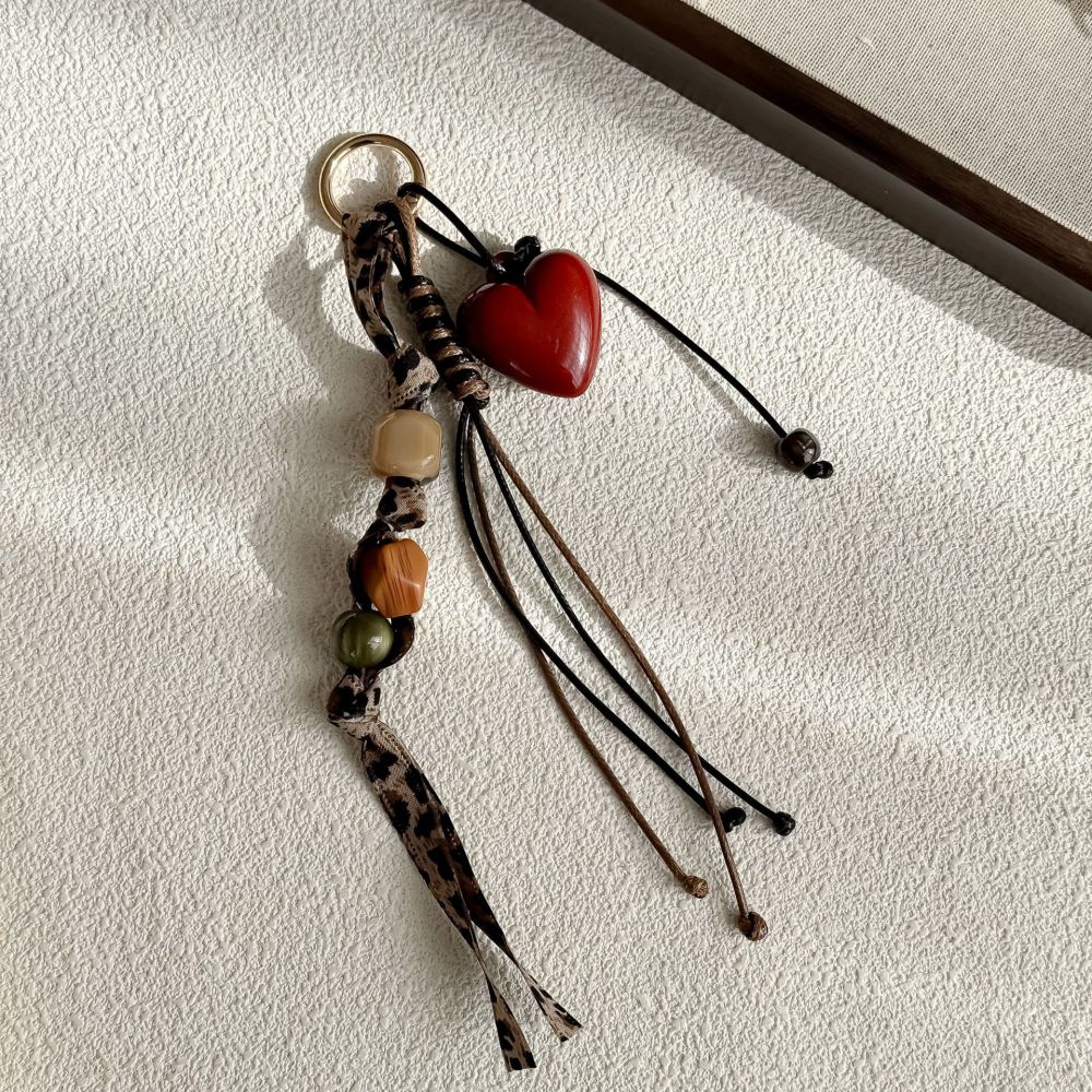 Porte-Clés De Sac En Acrylique Tissé, Forme Cœur Irrégulière, Imprimé Léopard, Collection Romantique Rétro Image3