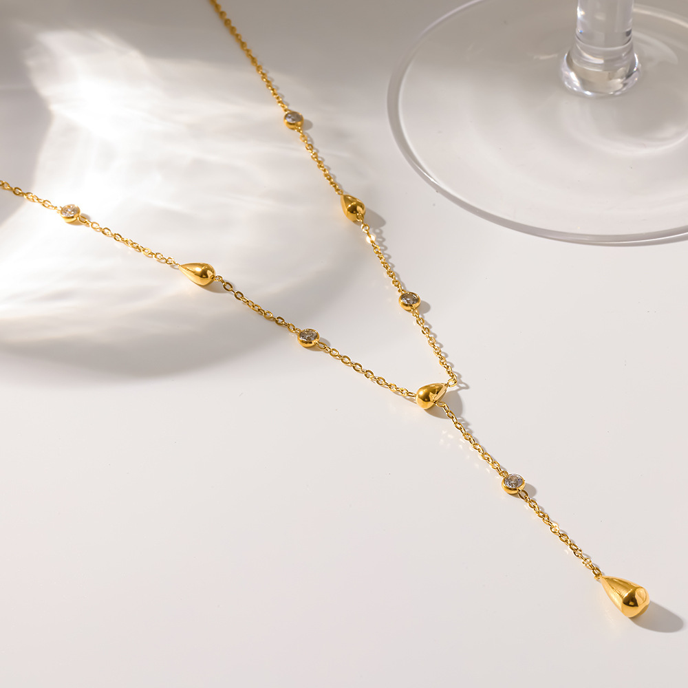 Colliers Pendentifs Pour Femmes En Acier Inoxydable, Étanches, Couleur Or, En Forme De Goutte Simple, Avec Zircon. Image3