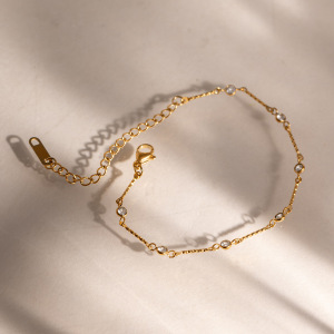 Bracelet Chaîne Simple En Acier Inoxydable Étanche Couleur Or Avec Zircon Pour Femme h5 Image2