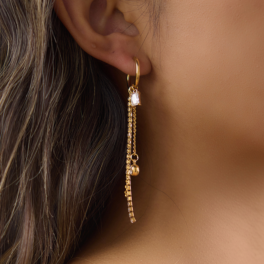 Boucles D'Oreilles Pendantes Pour Femme, Élégantes Et Simples, En Acier Inoxydable Imperméable, Couleur Or, Avec Pompon Et Zircon. Image2