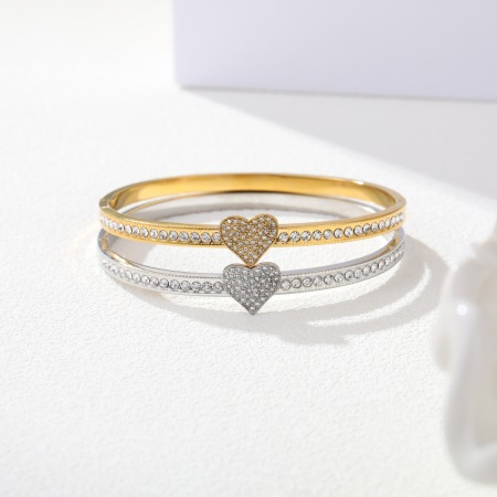 Bracelet jonc pour femme Simple Series Daily Heart en acier inoxydable étanche couleur or 2