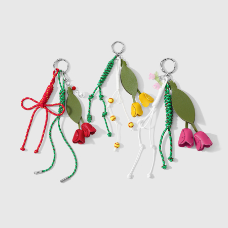 Breloques de sac en cuir multicolores avec nœud papillon fleuri quotidien, collection Simple Series