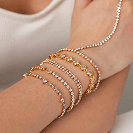 Bracelet chaîne pour femme Simple Series Daily Chain en acier inoxydable étanche couleur or avec zircon
