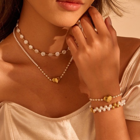 Ensembles de bijoux pour femmes Simple Series Daily Heart en acier inoxydable étanche couleur or