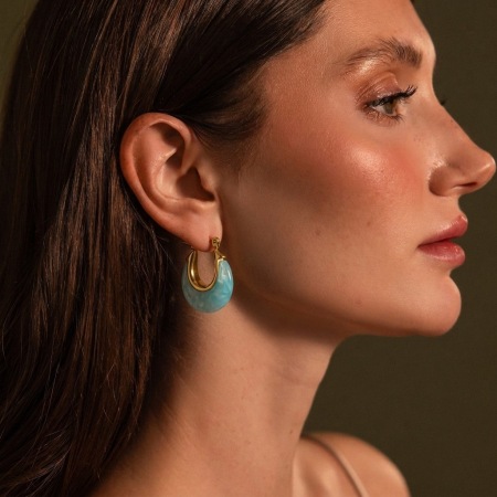 Boucles d'oreilles créoles pour femmes, style rétro, forme elliptique, en acier inoxydable, couleur or, étanches, avec monture en acrylique.