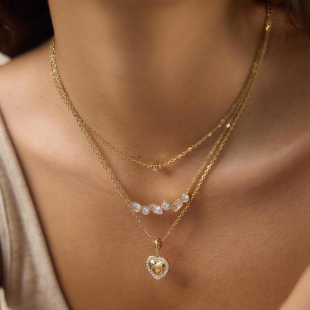 Colliers pendentifs pour femmes en acier inoxydable imperméable avec zircon de forme géométrique