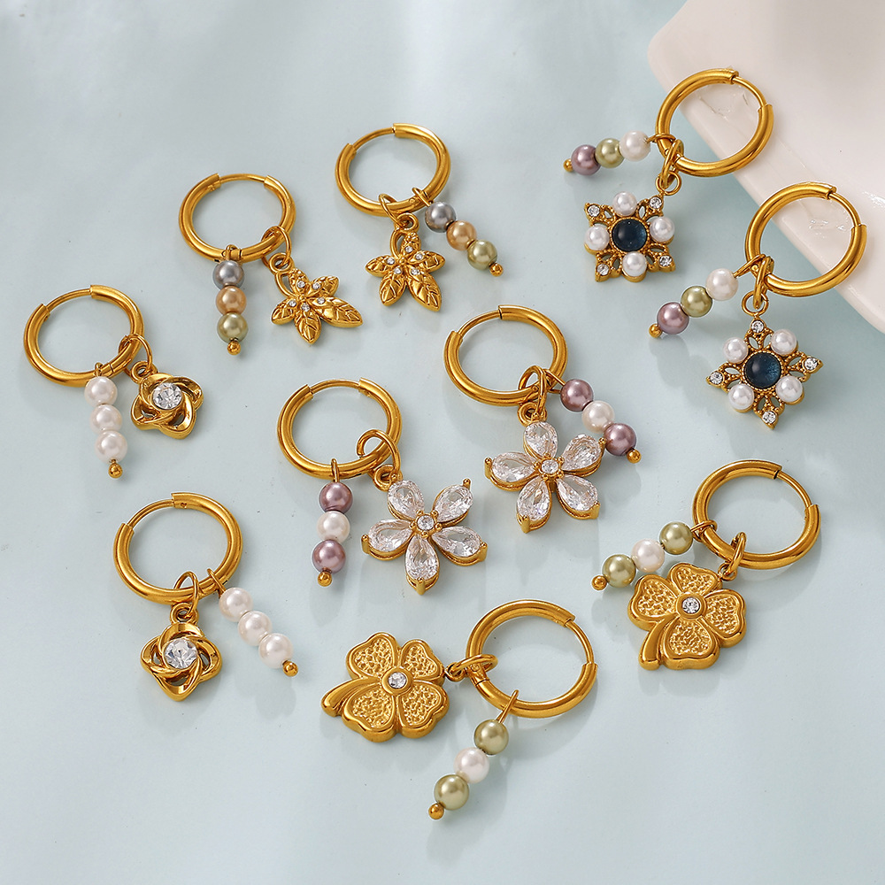 Boucles D'Oreilles Pendantes Pour Femme, En Acier Inoxydable Doré, Imperméables, Ornées De Strass Et De Zircon, Motif Trèfle Et Fleurs Image2