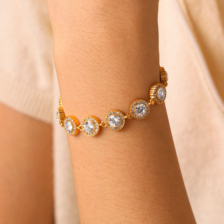 Bracelet chaîne pour femme Simple Series Daily Chain en acier inoxydable étanche couleur or avec zircon